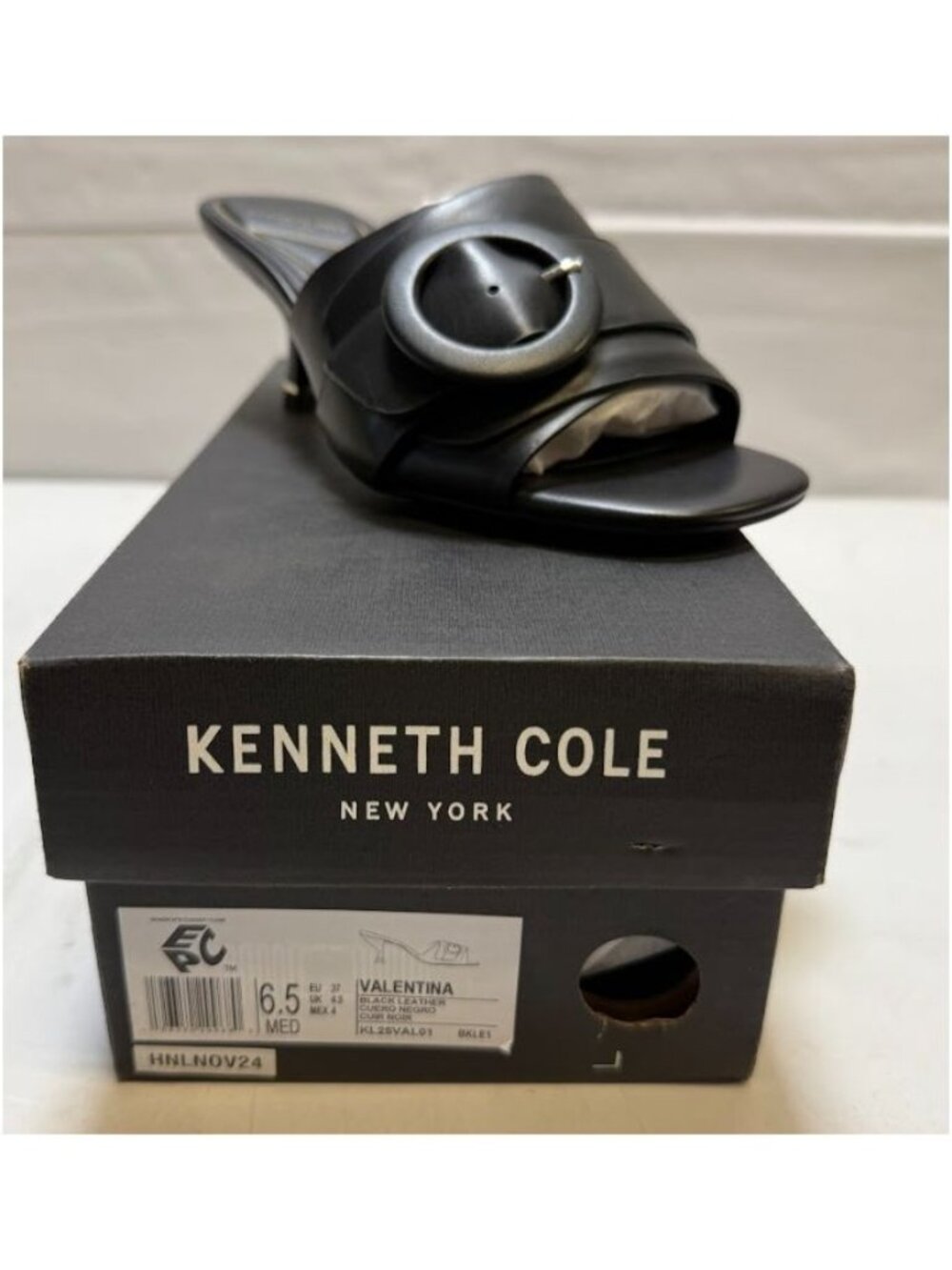 Kenneth Cole Valentina Womens Black Leather Slip-On Sandals Size 6.5 NEW
